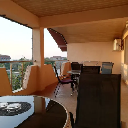 Casa Evelin 2mai Hostel Două Mai