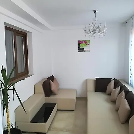 Casa Evelin 2mai * Două Mai