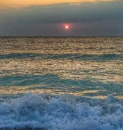 Hostel Casa Evelin 2mai *